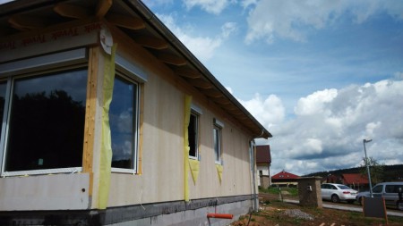 Podomítkové rolety - motorové před zateplením